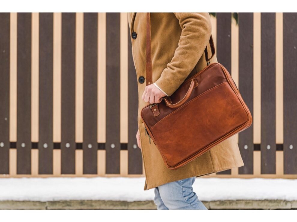 KOŽENÁ BRAŠNA NA NOTEBOOK_ KOŽENÁ BRAŠNA NA NOTEBOOK_